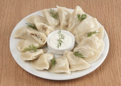 Как легко приготовить вареники с картошкой и грибами