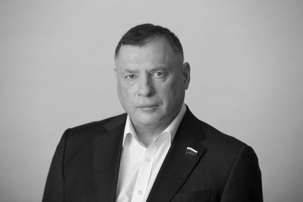 Минувшей ночью ушел из жизни депутат Госдумы Юрий Швыткин