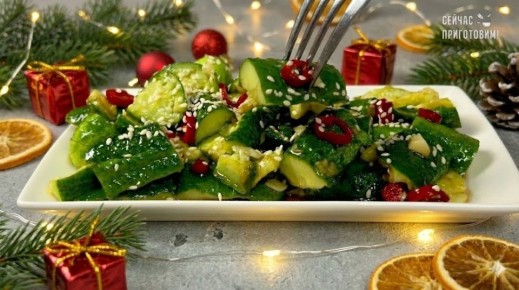 Почему битые огурцы — новая хитовая закуска для вашего стола