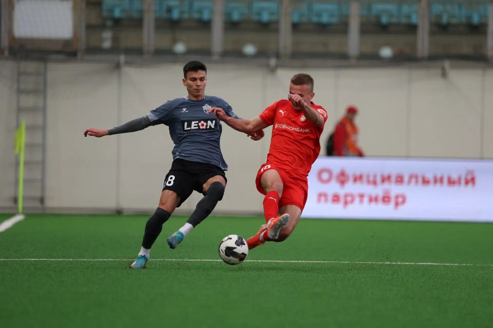 Футболисты «Енисея» уступили костромскому «Спартаку» в Химках