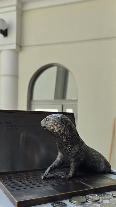 ������ �� 6 ������. ������ ��� ����� � � MAX