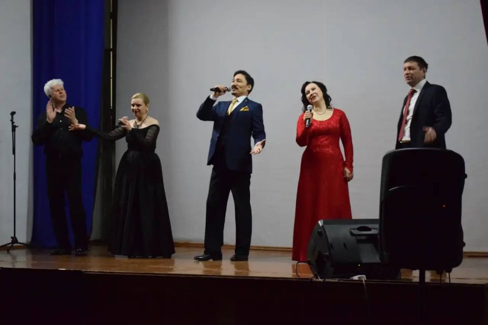 � ��-17 ������ ������� ������������� ������ ����� � ������