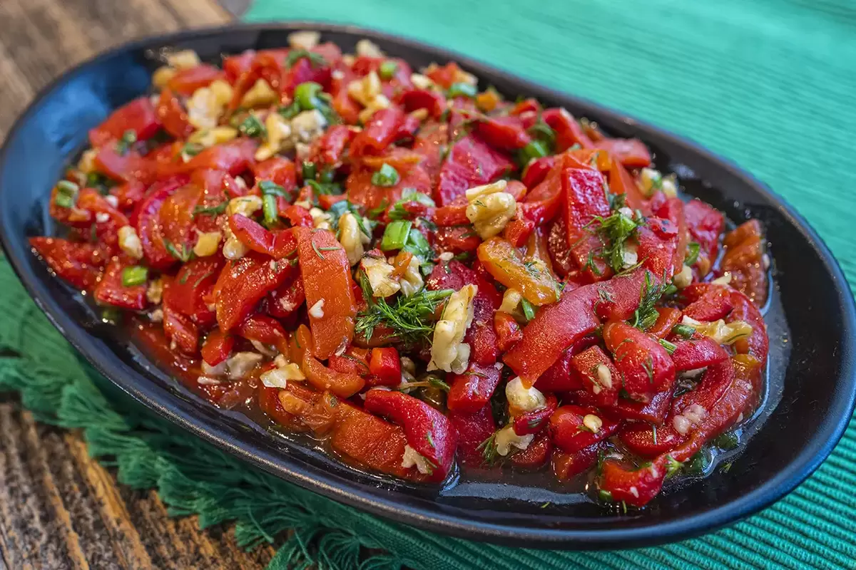 Вкусная закуска: как запечь болгарский перец для идеального шашлыка