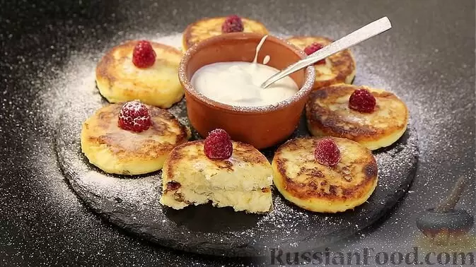 Искусство сырников: неожиданные сочетания для истинных гурманов