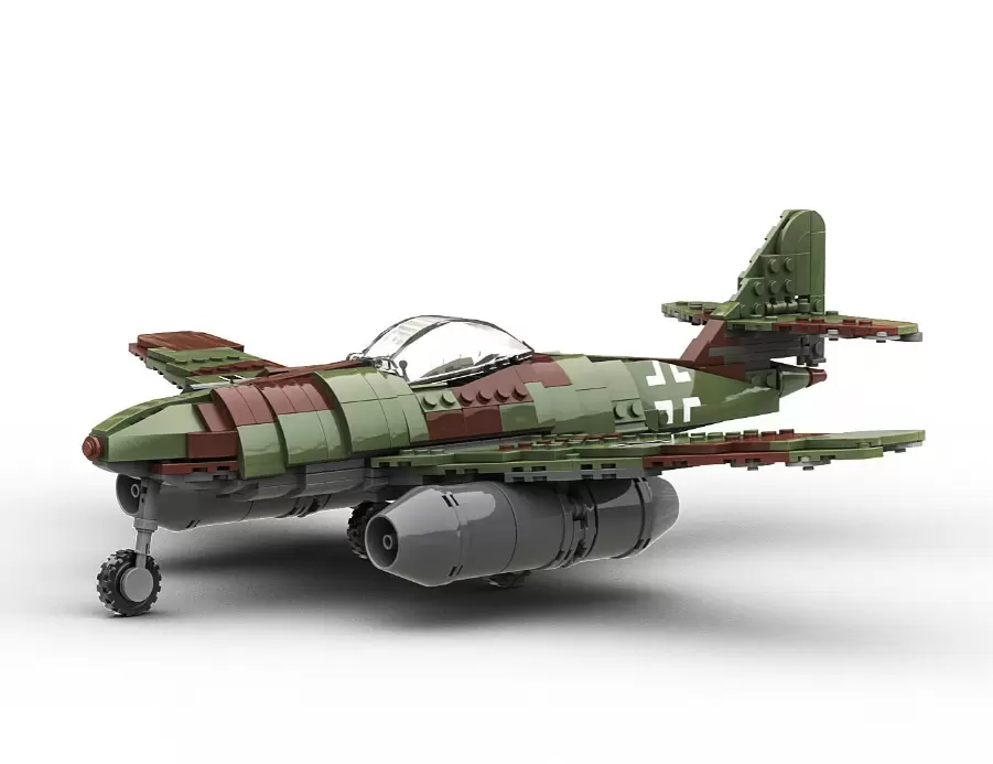 Пилот, который приземлился в родном саду после воздушного боя