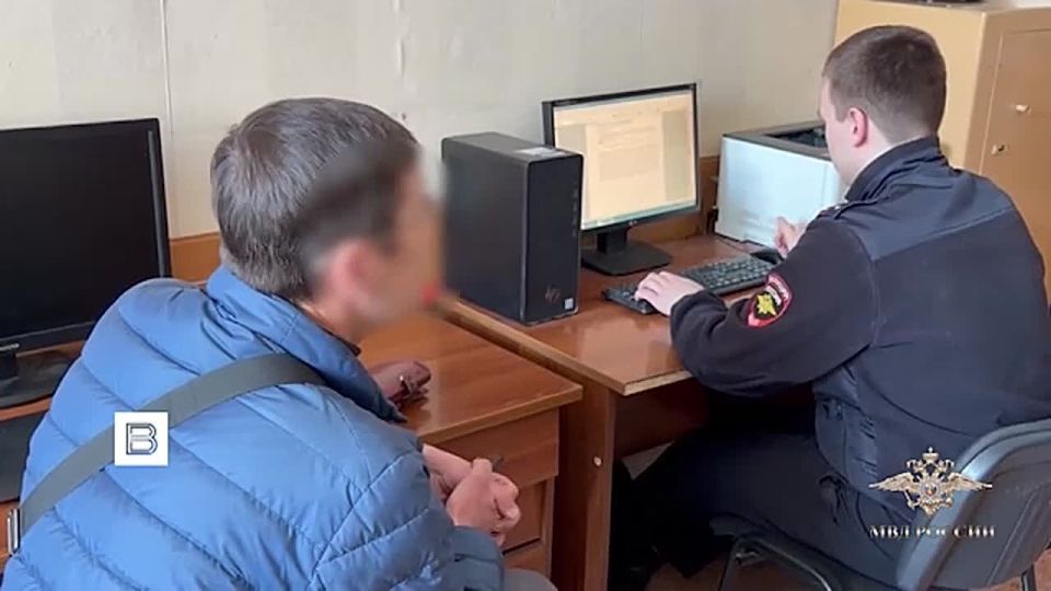 "Думал, там мужики шумят. Хотел шугануть": Ирина Волк опубликовала кадры показаний мужчины, избившего подростка в Ачинске