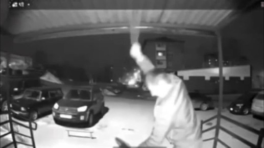 Неадекват избил 13-летнего школьника ложкой для обуви в Ачинске