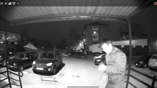 Мужчина избил 13-летнего школьника металлической ложкой для обуви в Ачинске