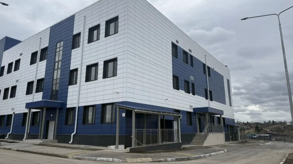 В Уяре завершается строительство общеобразовательной школы
