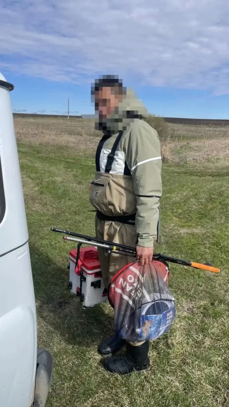 ОПМ «Путина-2026»: полицейские провели рейд по водоемам Емельяновского округа ОПМ «Путина-2026»: полицейские провели рейд по водоемам Емельяновского округа