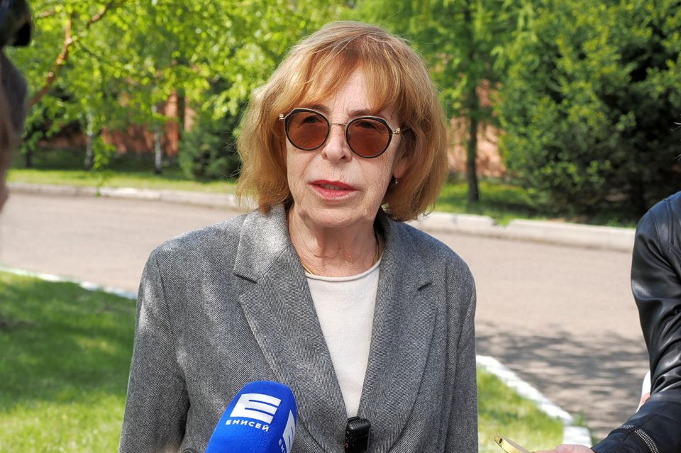 Председатель горсовета Наталия Фирюлина приняла участие в выездном совещании главы Красноярска Сергея Верещагина в Управлении зеленого строительства Председатель горсовета Наталия Фирюлина приняла участие в выездном совещании главы Красноярска Сергея Верещагина в Управлении зеленого строительства