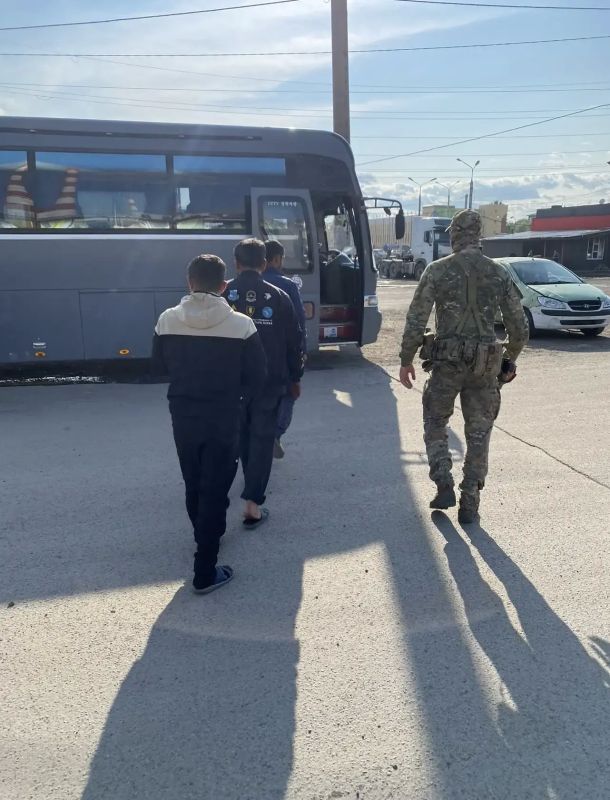 В Красноярске полицейские провели ряд оперативно-профилактических мероприятий В Красноярске полицейские провели ряд оперативно-профилактических мероприятий