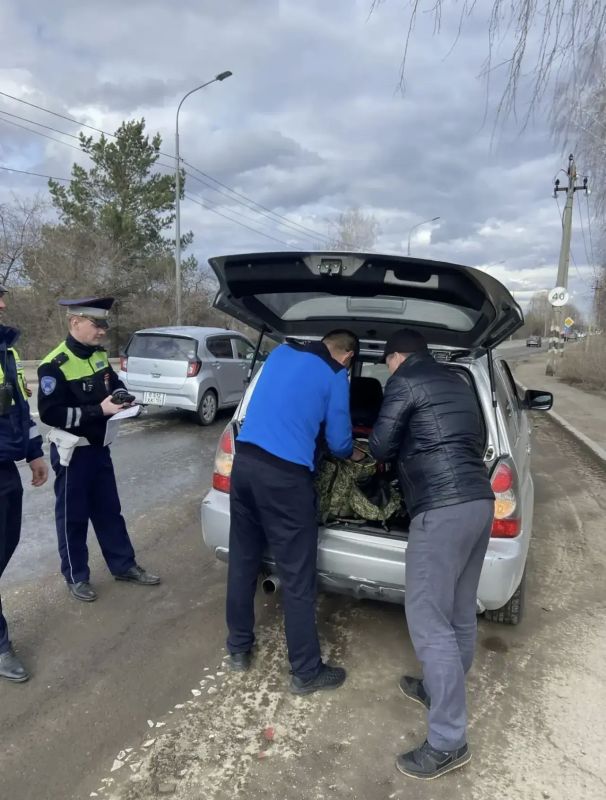 В Красноярске полицейские провели ряд оперативно-профилактических мероприятий В Красноярске полицейские провели ряд оперативно-профилактических мероприятий