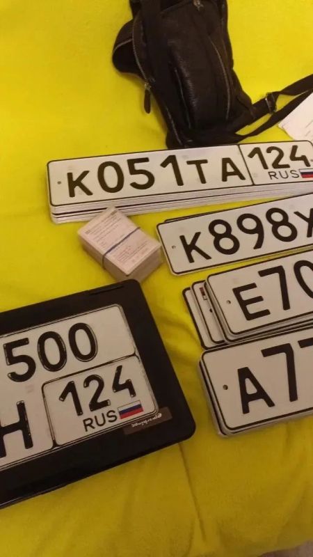Бывшего начальника отдела краевой ГИБДД отправили в колонию на 4 года за «продажу» красивых номеров