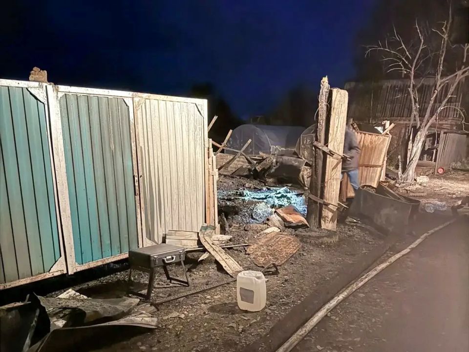 В Канском округе проводится проверка по факту гибели супружеской пары в результате пожара В Канском округе проводится проверка по факту гибели супружеской пары в результате пожара