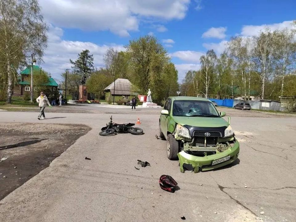 В Козульском муниципальном округе произошло ДТП с участием питбайка под управлением 15-летней девочки В Козульском муниципальном округе произошло ДТП с участием питбайка под управлением 15-летней девочки