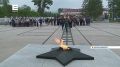 В День памяти и скорби красноярцы возложили цветы к Вечному огню