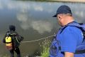 В Енисейском округе достали из реки Кемь тело подростка, утонувшего несколько дней назад
