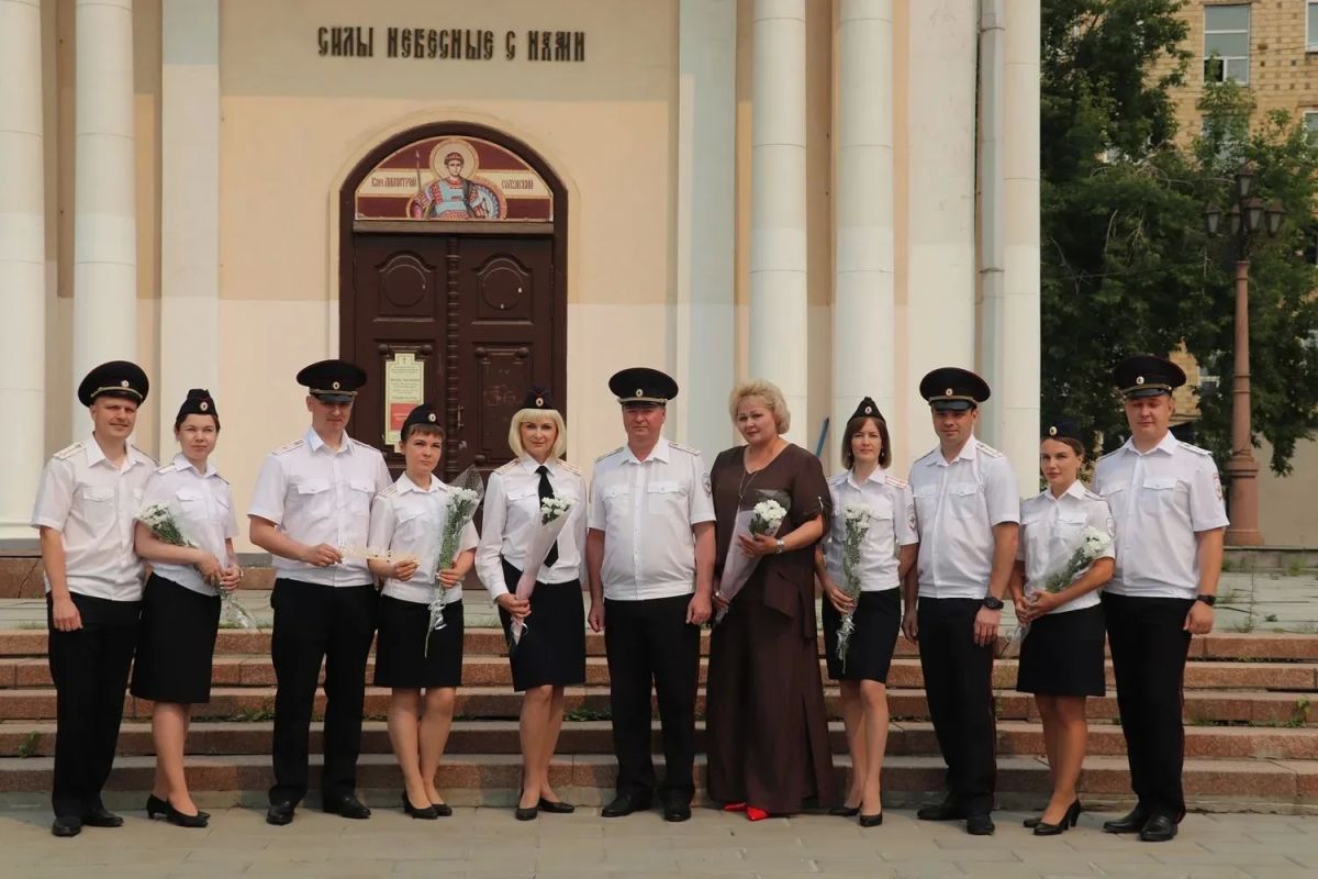В Красноярском крае полицейские поздравляют с Днем семьи, любви и верности!
