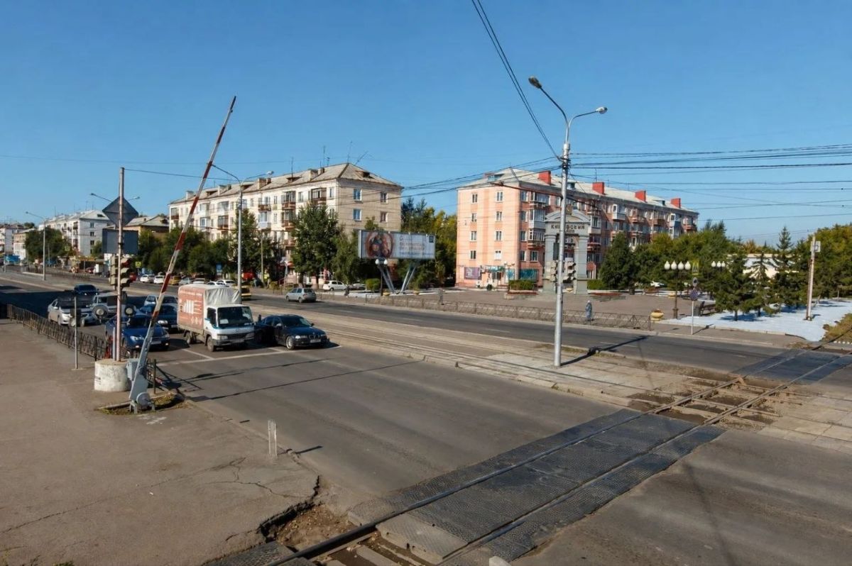 В краевой столице отремонтируют три железнодорожных переезда