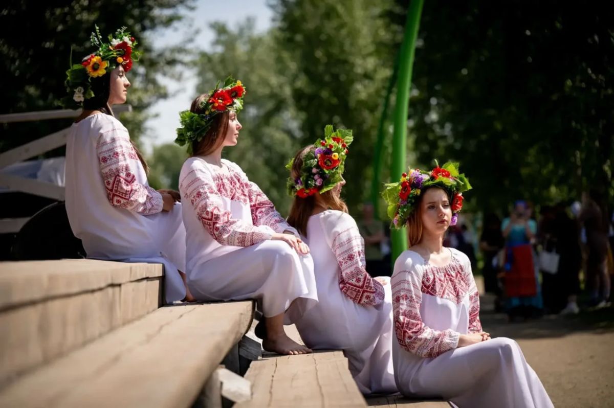 17 июля на острове Татышев в Красноярске пройдёт праздник, приуроченный к общероссийской акции «Единый день фольклора» 17 июля на острове Татышев в Красноярске пройдёт праздник, приуроченный к общероссийской акции «Единый день фольклора»
