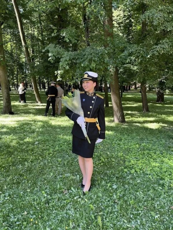 Военный фельдшер из Эвенкии приняла роды на борту самолёта
