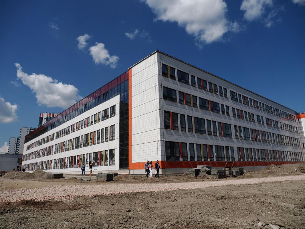 Председатель горсовета Наталия Фирюлина приняла участие в рабочей поездке главы Красноярска Сергея Верещагина по Кировскому району Председатель горсовета Наталия Фирюлина приняла участие в рабочей поездке главы Красноярска Сергея Верещагина по Кировскому району