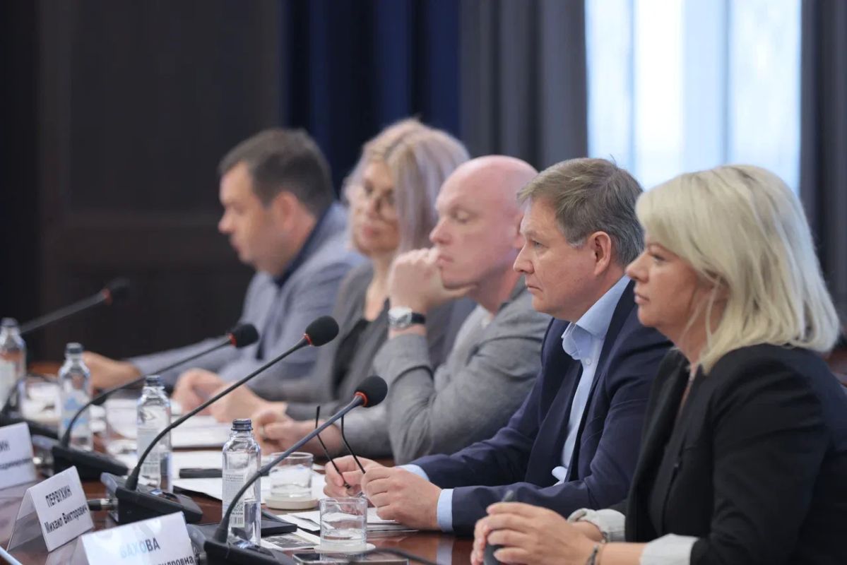 Михаил Котюков: Вместе с коллегами из СФУ определили приоритетные направления развития университета Михаил Котюков: Вместе с коллегами из СФУ определили приоритетные направления развития университета