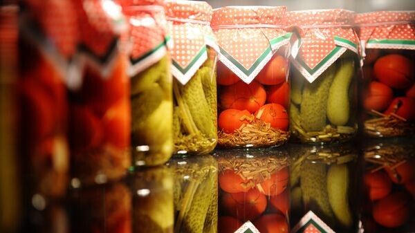 Стоит ли мыть упаковку продуктов: мнение специалиста