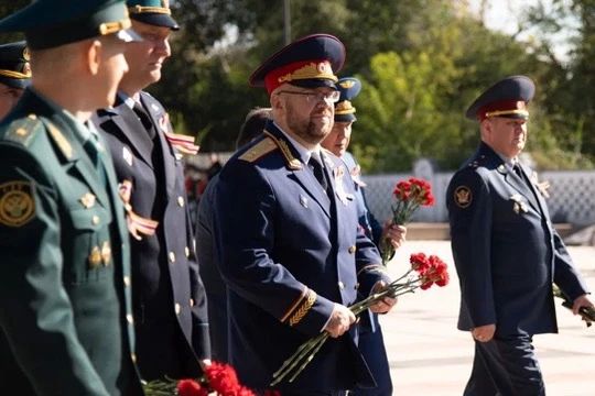 Руководитель Главного следственного управления принял участие в памятных мероприятиях, посвященных Победе над милитаристской Японией и окончанию Второй мировой войны Руководитель Главного следственного управления принял участие в памятных мероприятиях, посвященных Победе над милитаристской Японией и окончанию Второй мировой войны