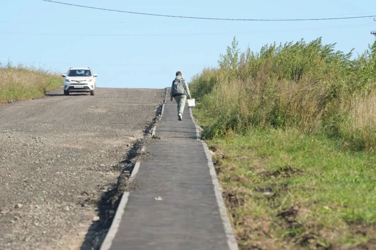 Глава Красноярска показал новые дороги в Солонцах Глава Красноярска показал новые дороги в Солонцах