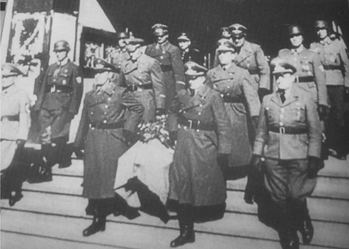 Александр Коц: ВЕЧЕРНИЙ ЗВОН:. операция уходящего дня Александр Коц: ВЕЧЕРНИЙ ЗВОН:. операция уходящего дня