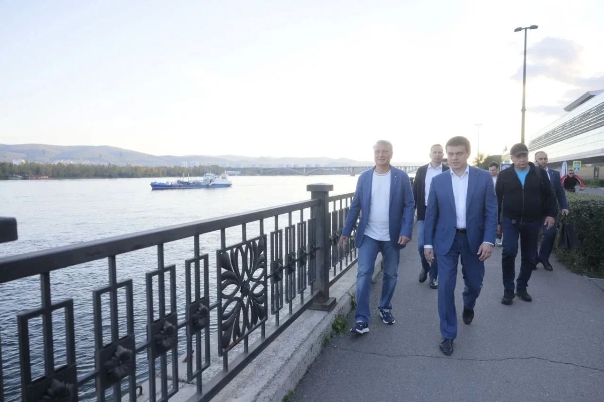 Михаил Котюков: Вчера команда Сбера во главе с Германом Грефом работала в Красноярске Михаил Котюков: Вчера команда Сбера во главе с Германом Грефом работала в Красноярске