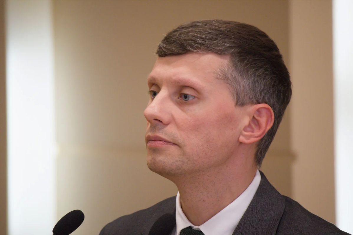 Арктический вектор: развитие Хатанги и итоги северного завоза Арктический вектор: развитие Хатанги и итоги северного завоза