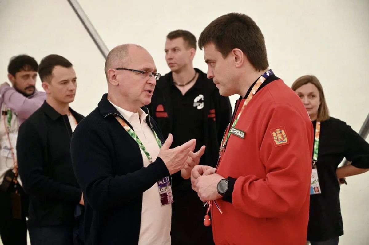 Михаил Котюков: Наши ребята представляют Красноярский край на Международном фестивале молодёжи в Екатеринбурге Михаил Котюков: Наши ребята представляют Красноярский край на Международном фестивале молодёжи в Екатеринбурге