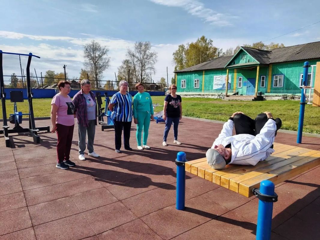 Активное долголетие — шаг к здоровью Активное долголетие — шаг к здоровью