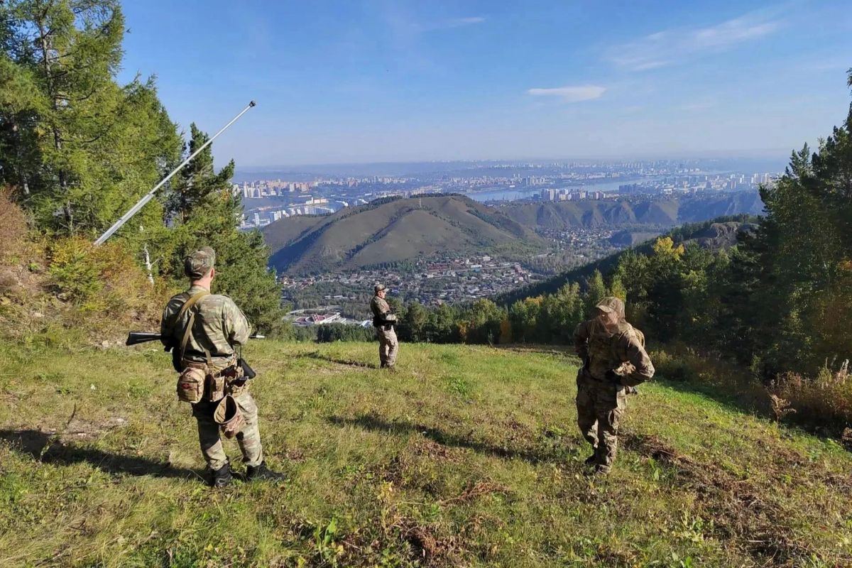 Сотрудники отдела специального назначения ГУФСИН провели в Фанпарке «Бобровый лог» тактико-специальные занятия Сотрудники отдела специального назначения ГУФСИН провели в Фанпарке «Бобровый лог» тактико-специальные занятия