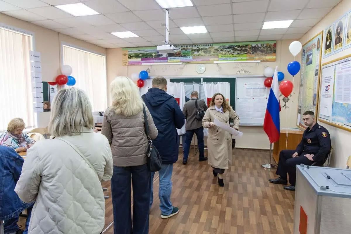 В Красноярском крае продолжаются выборы в Госдуму и Законодательное Собрание