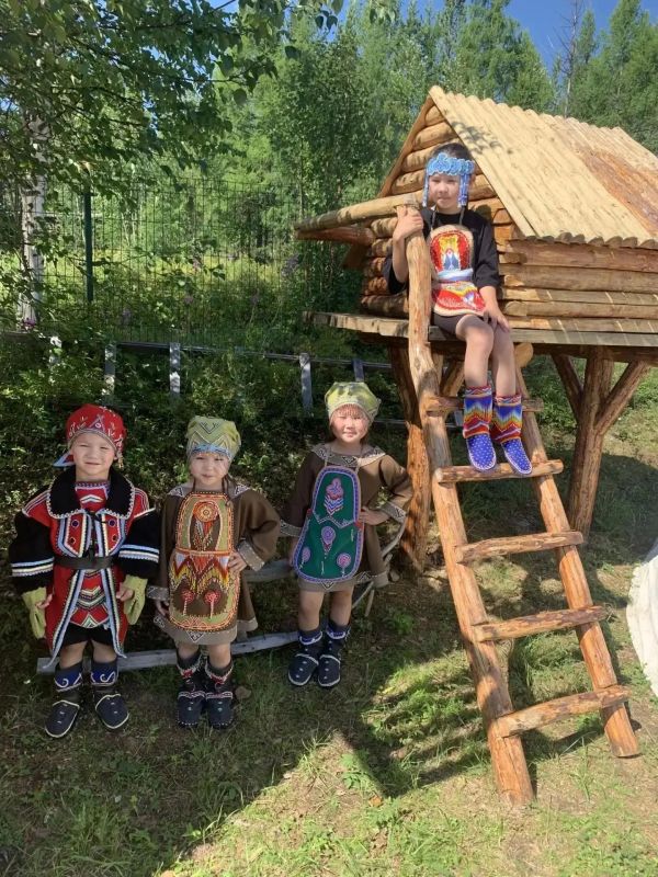 А вы знали, что в Красноярском крае есть детсад, который кочует по тайге? А вы знали, что в Красноярском крае есть детсад, который кочует по тайге?