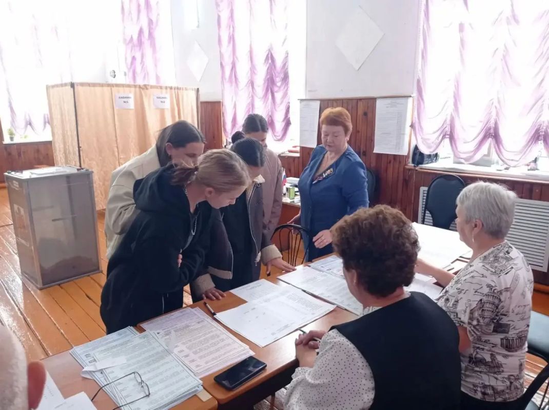 В муниципалитетах края жители активно голосуют на выборах В муниципалитетах края жители активно голосуют на выборах