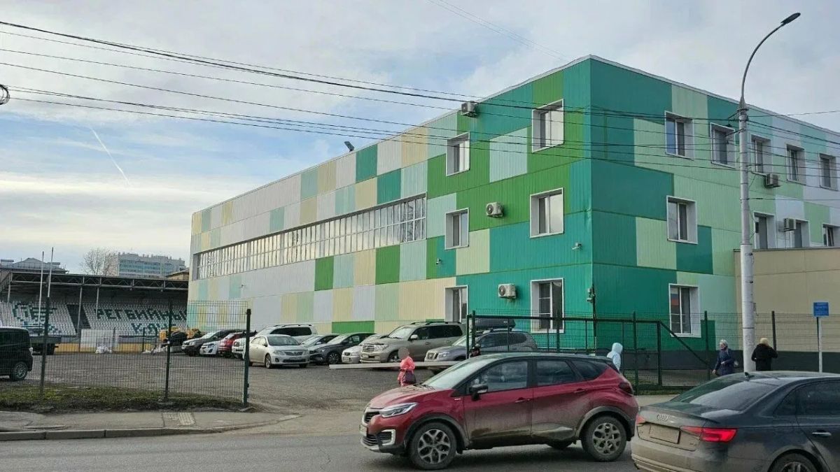 В Красноярске модернизируют регбийный стадион «Красный яр» на улице Маерчака