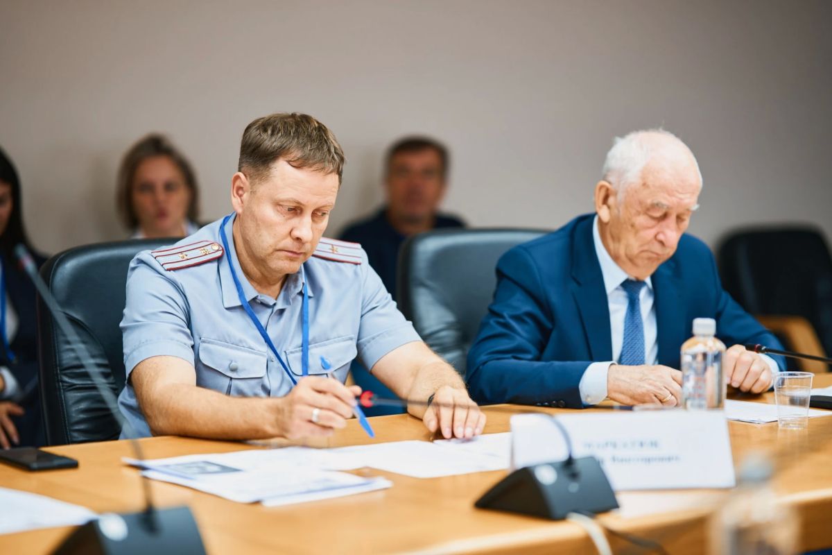 Пенитенциарное ведомство Красноярского края представило продукцию собственного производства на Международной специализированной выставке «Эксподрев - 2026» Пенитенциарное ведомство Красноярского края представило продукцию собственного производства на Международной специализированной выставке «Эксподрев - 2026»