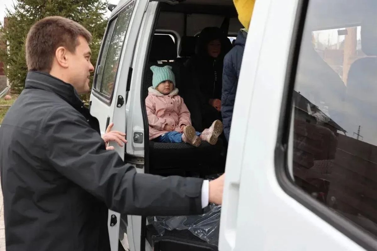 Семьям края будут дарить микроавтобус при рождении седьмого ребенка