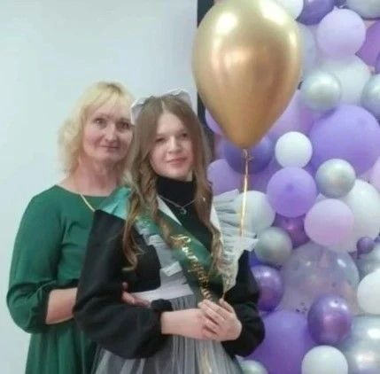 Счастливые обладатели призов викторины, посвященной Году единства народов России, даже не надеялись на выигрыш Счастливые обладатели призов викторины, посвященной Году единства народов России, даже не надеялись на выигрыш