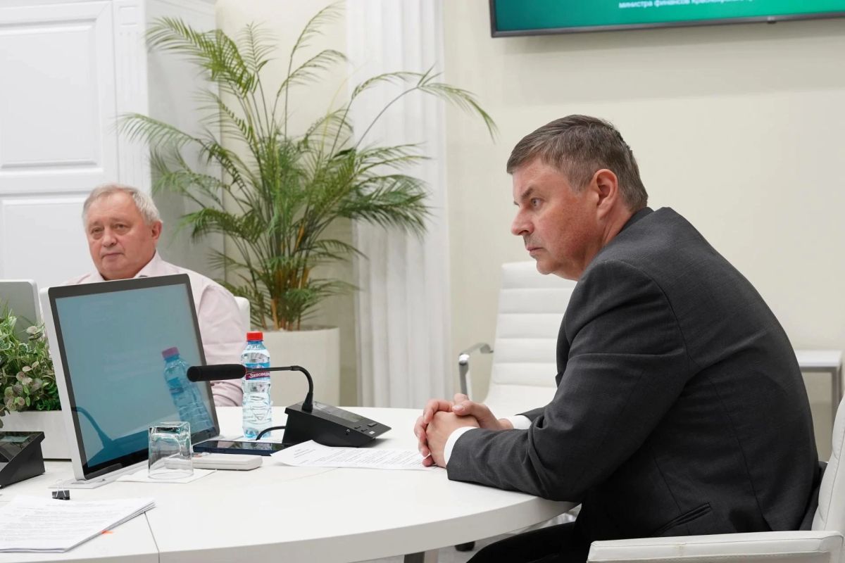 Осенняя корректировка краевого бюджета рассмотрена на общественном совете Осенняя корректировка краевого бюджета рассмотрена на общественном совете