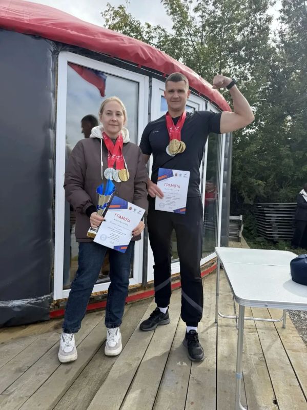 Сотрудники ГУФСИН стали лидерами чемпионата Красноярского края по зимнему плаванию Сотрудники ГУФСИН стали лидерами чемпионата Красноярского края по зимнему плаванию