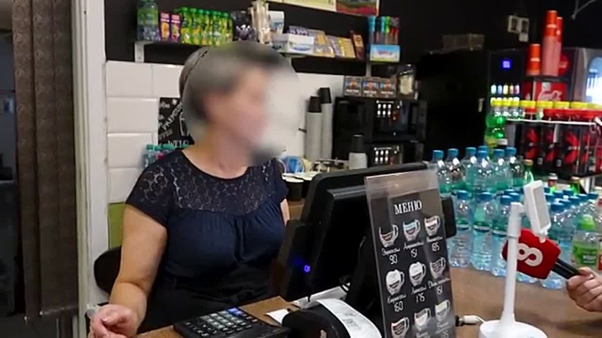 БУФЕТ В ТОРГОВОМ ЦЕНТРЕ ПРЕДЛАГАЛ ЕДУ БЕЗ СРОКА ГОДНОСТИ