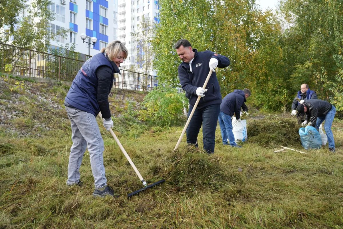 Сергей Верещагин: Более 10 тысяч кубометров мусора вывезли после субботника Сергей Верещагин: Более 10 тысяч кубометров мусора вывезли после субботника