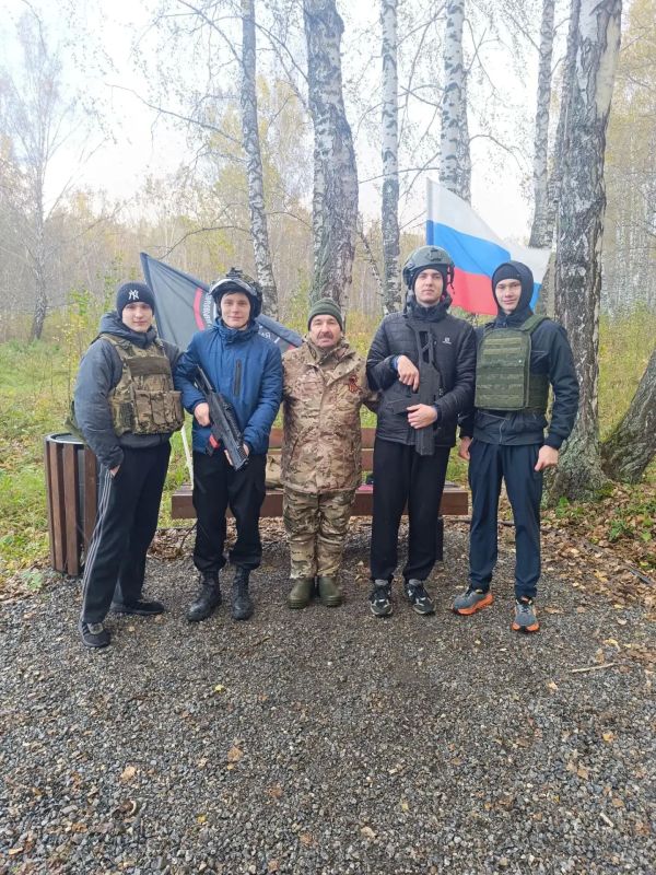 Ребята из Солнечного — серебряные призёры военно-тактического фестиваля Ребята из Солнечного — серебряные призёры военно-тактического фестиваля