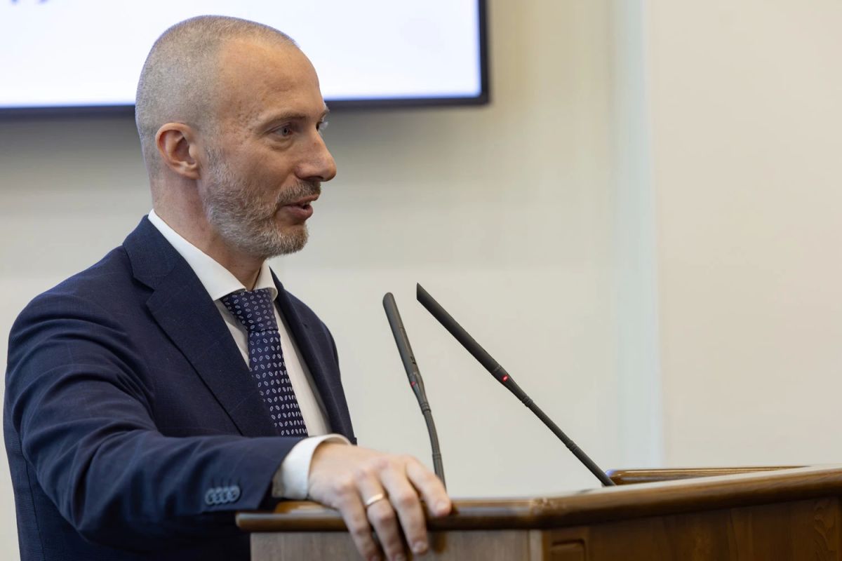 Состоялась первая сессия нового созыва краевого парламента Состоялась первая сессия нового созыва краевого парламента